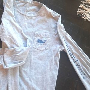 Vineyard Vines, long sleeve t-shirt, Size M (12-14)